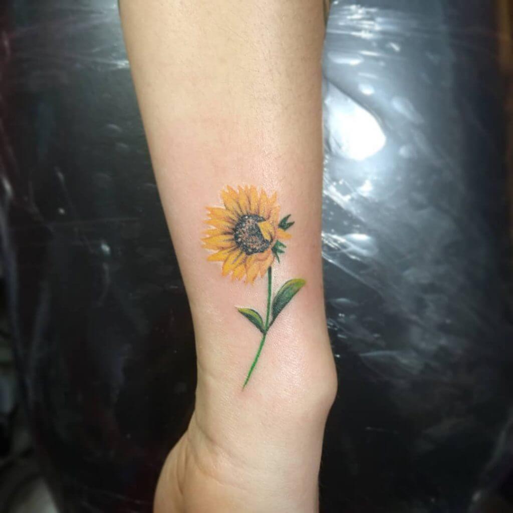 10 Elegant Watercolor Flower Tattoos Youll Want As Your Next Ink