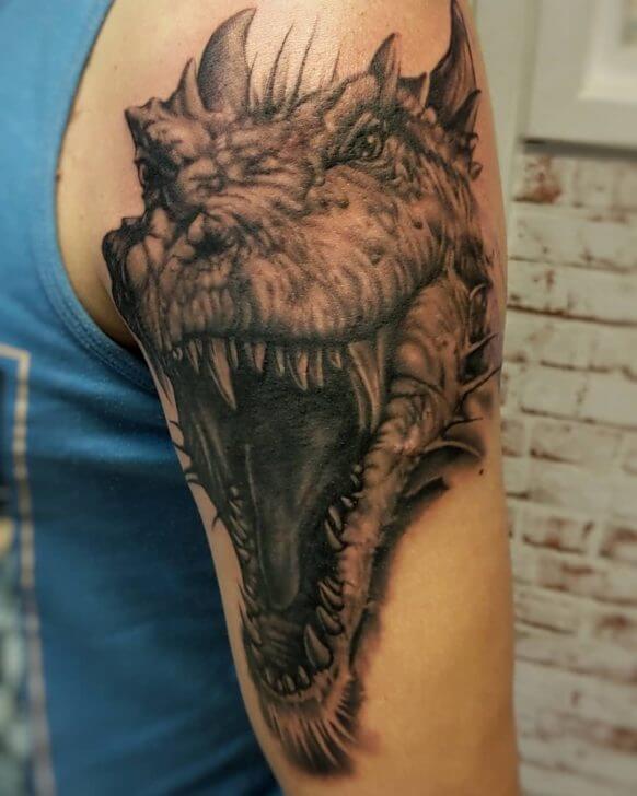 15+ Fascinating images of dragon tattoos for men