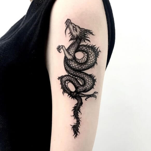 Stunning examples of dragon tattoo for woman