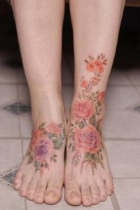 Popular FOOT tattoos for women 3