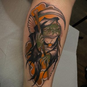 Here are some FROG tattoos for men 1