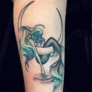 Ideas for seductive Mermaid tattoos 4