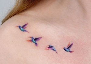 10 Reasons why small hummingbird tattoos are so impressive 8