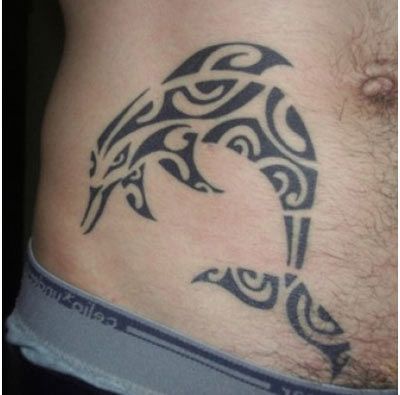 10 extraordinary ideas of dolphin tattoo for guys