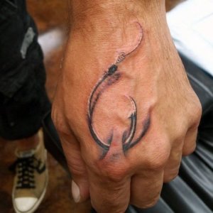20 Best fish hook tattoos even for experienced tattoo owners 11