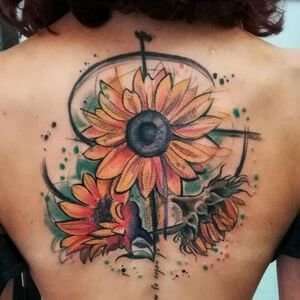 20 most beautiful sunflower tattoos which will boost your self confidence 8