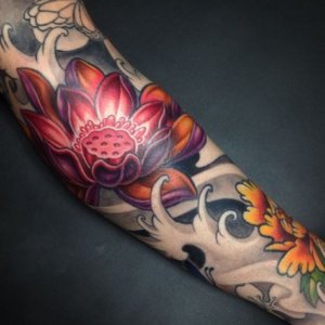 Lotus is for sure favorite japanese flower and one of favorable tattoo themes 4
