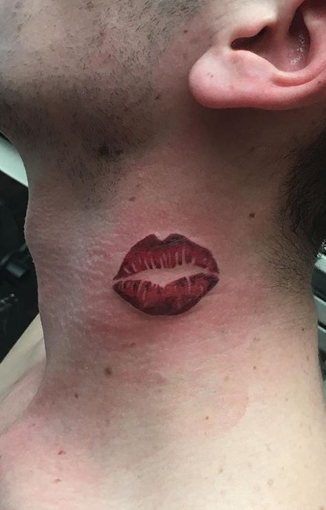 10 Lips tattoos to blow your mind