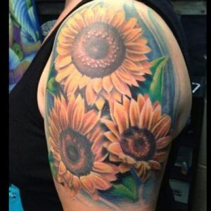 10 Breathtaking shoulder sunflower tattoo ideas to think about 7