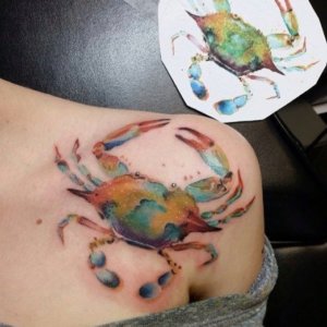 15 Best crab tattoos for sea lovers 15
