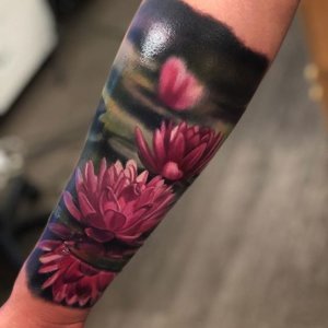 20 Best lotus tattoo examples 9