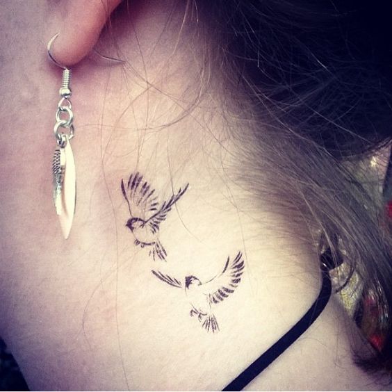 Check our suggestions for small sparrow tattoos suitable for men and women
