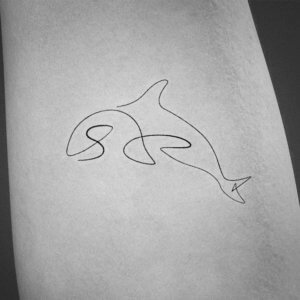 Check these surprising designs of simple orca tattoo 4