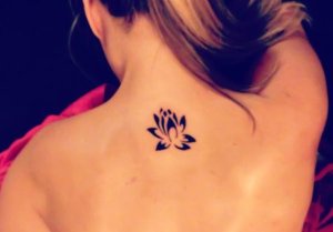 Now you know why simple lotus tattoos can look extraordinary 4