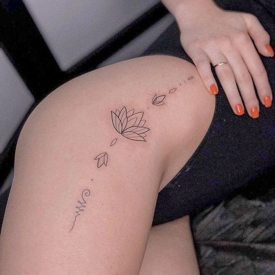 20 Inspirational small tattoos which are good fit for the side of body