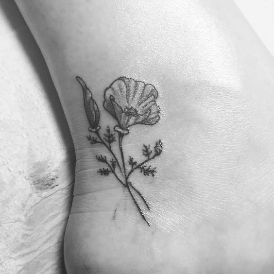 How look fascinating minimalist California poppy tattoos?