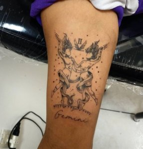 Are you fan of zodiac signs 10 Examples of Gemini tattoo 5