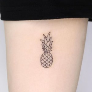 Elegant pineapple a simple tattoo design 1