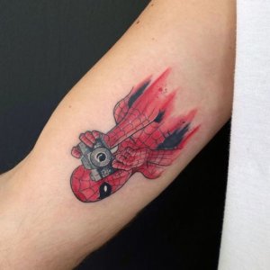 10 fabulous ideas for hero Spiderman tattoo on the arm 7