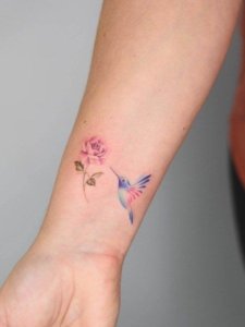 Astonish hummingbird tattoo on the wrist for a subtle statement 1
