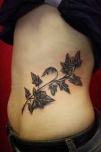 The beauty of Ivy black tattoos Inspiration and design ideas 4