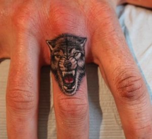 10 Small Wolf Tattoos as an Expression of Resilience Symbolic Strength 7